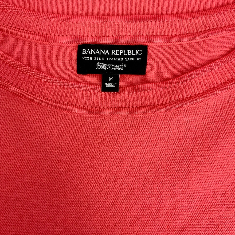Banana Republic Women's Coral wool and cashmere Crew Neck Sweater - Picture 3 of 6